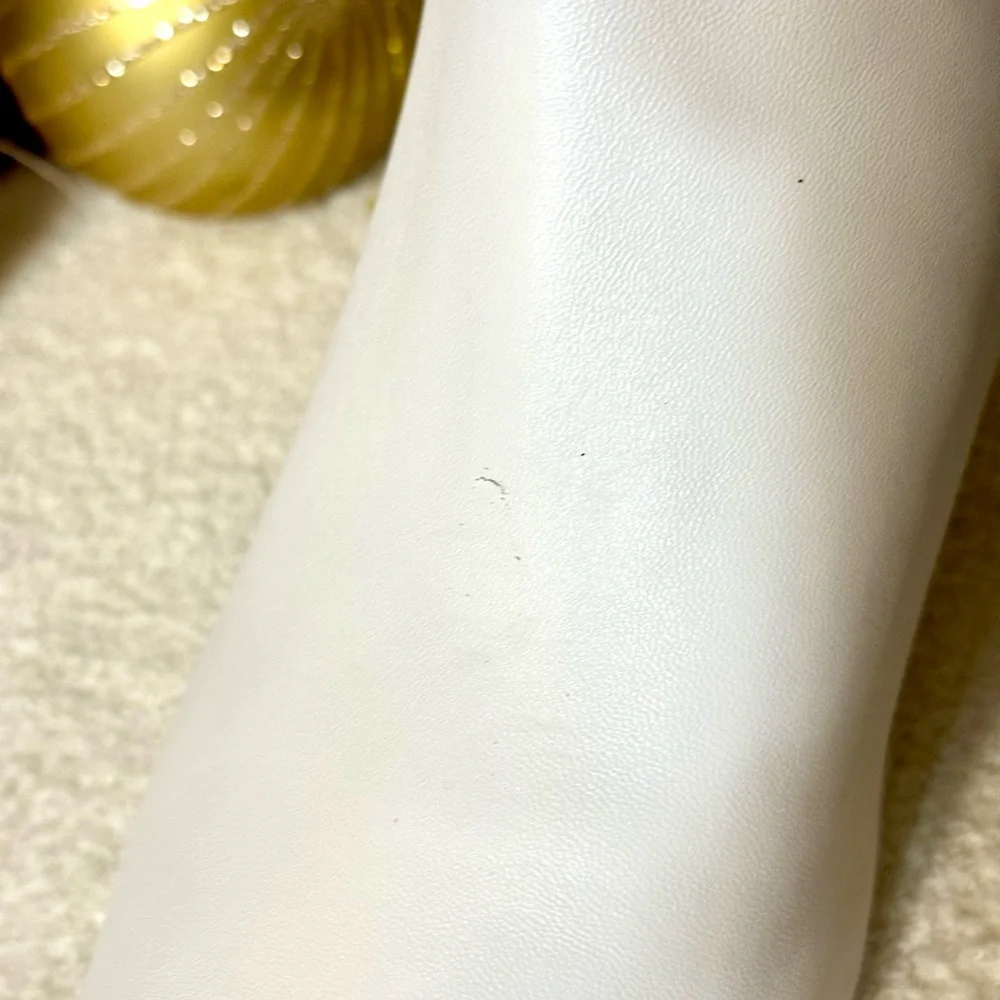 Michael Kors Cosmo Leather Kitten Heel Boot - Size 10 - Picture 8 of 9